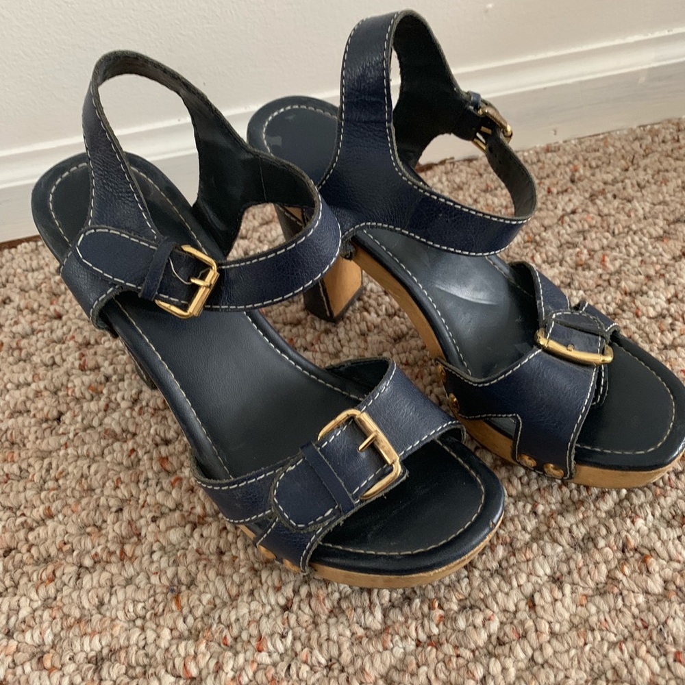 Navy platform shoes